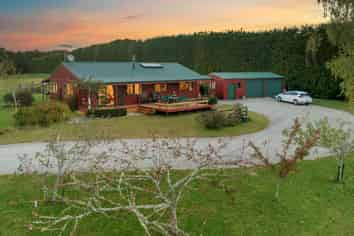 9A McQuade Road, Whakamarama