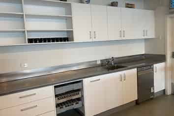 Golden opportunity - Cafe for lease