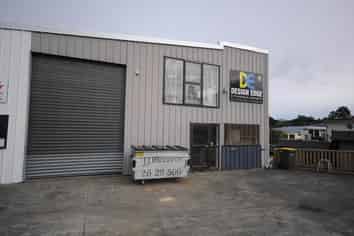 Warehouse - Whangaparaoa - BE QUICK!!!