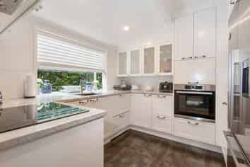 24D Walford Drive, Lynmore