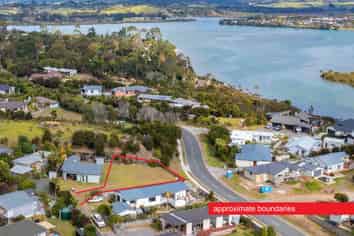 8d Norfolk Drive, Mangawhai Heads