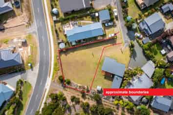 8d Norfolk Drive, Mangawhai Heads