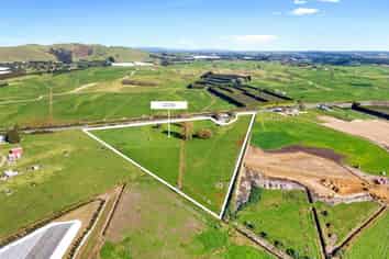 2221B State Highway 2, Pukehina