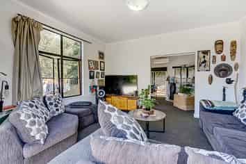 45 Ogle Crescent, Kamo