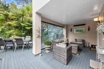 51 Helvetia Drive, Browns Bay