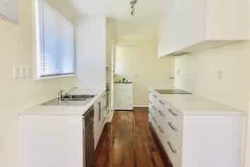 14 Pax Avenue, Forrest Hill