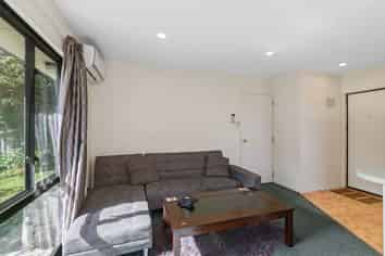 2/503 Madras Street, Saint Albans