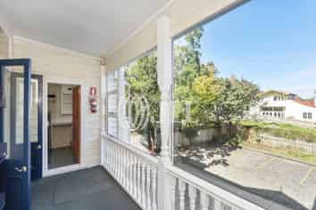 Character Villa in Remuera!