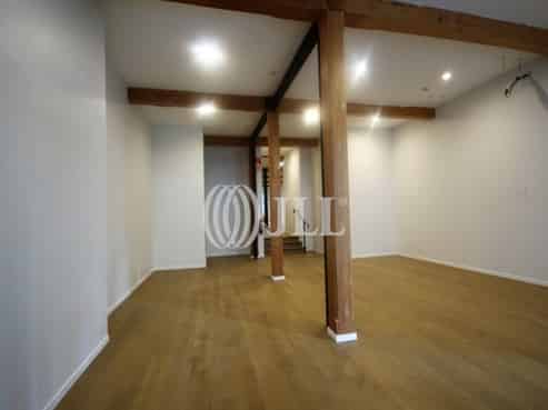 PRIME CUSTOMS STREET RETAIL