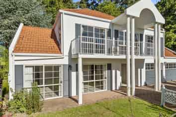 L1/674 Ranginui Road, Welcome Bay