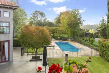 257 Paremoremo Road, Coatesville