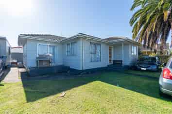 12 Ilford Crescent, Mangere
