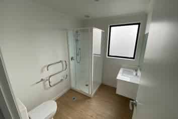 5/5 Peachgrove Road, Te Atatu Peninsula