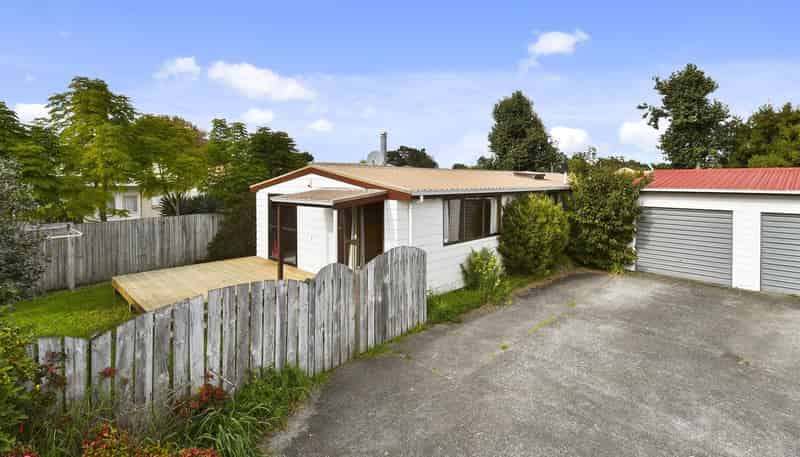 12 Balmore Place, Wattle Downs