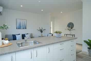 7A Neidpath Road, Mornington