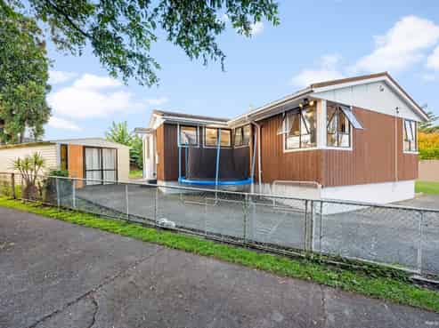 38 Camp Road, Mount Wellington