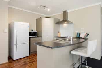 2 Breaker Grove, Waiuku