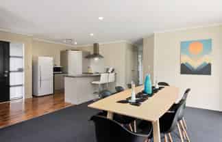 2 Breaker Grove, Waiuku