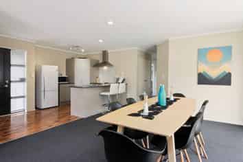 2 Breaker Grove, Waiuku