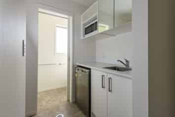 1/7 Hibiscus Ave (Room C), Hamilton Lake