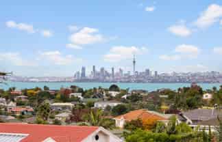 1/23 Bernleigh Terrace, West Harbour