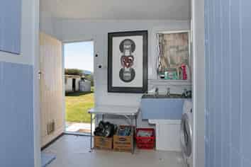 38 Hammond Street, Bulls