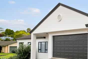 Auckland - Address withheld