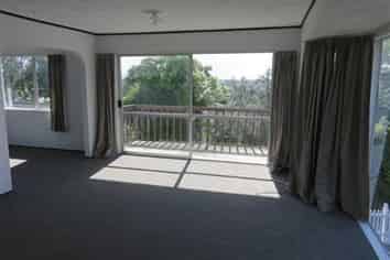 3/139 Mokoia Road, Birkenhead