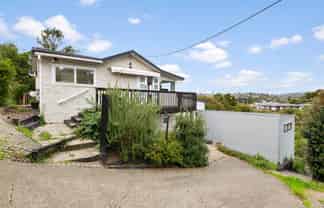 803 Beach Road, Browns Bay