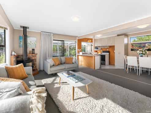 57 Shelly Bay Road, Beachlands