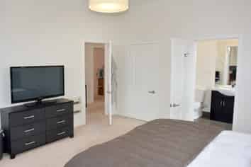 50 Ross Street, Roslyn