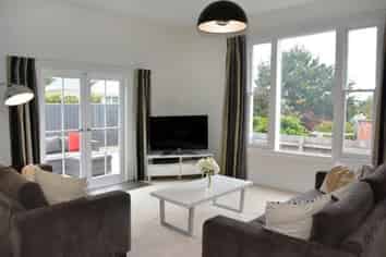 50 Ross Street, Roslyn