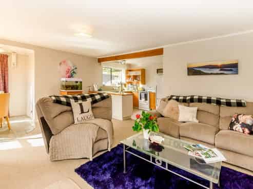 72 Elizabeth Street, Waikanae