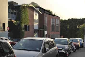 LARGE PONSONBY OFFICE SPACE