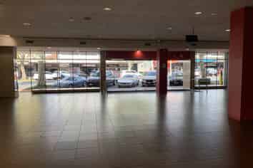 Quality Retail Space With Warehousing/Storage