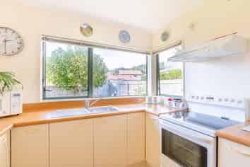 6/17 Redwood Close, Paraparaumu