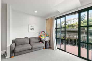 2P/154 The Terrace, Wellington Central