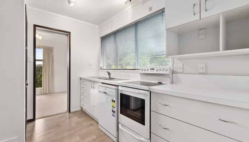 10B Willmott Place, Springfield