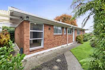 10B Willmott Place, Springfield