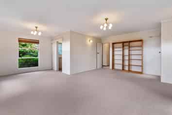 10B Willmott Place, Springfield