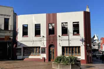 Octagon prime corner position over two storeys