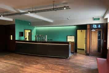 Octagon prime corner position over two storeys