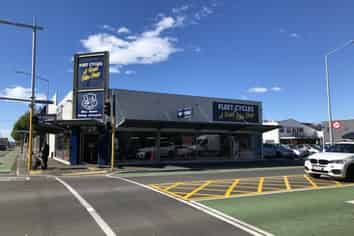 Prime retail/office on St Asaph 