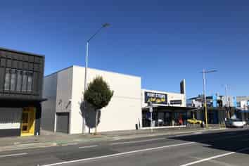 Prime retail/office on St Asaph 