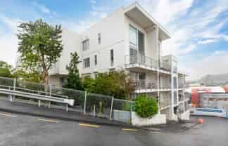 311/10 Flower Street, Eden Terrace