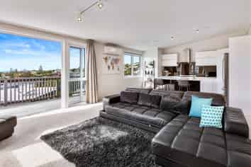 24a Homestead Road, Manly