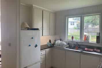 97 Bond Crescent, Forrest Hill