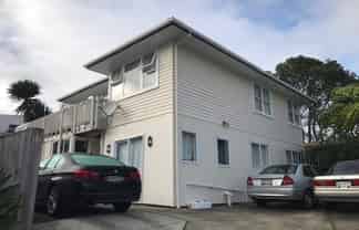 97 Bond Crescent, Forrest Hill