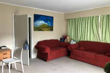 97 Bond Crescent, Forrest Hill