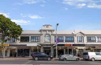 6/143 Great South Road, Papakura